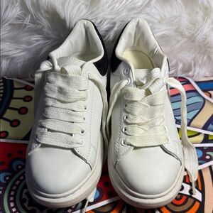 Alexander McQueen White Leather Low-Top Sneakers with Black Heel